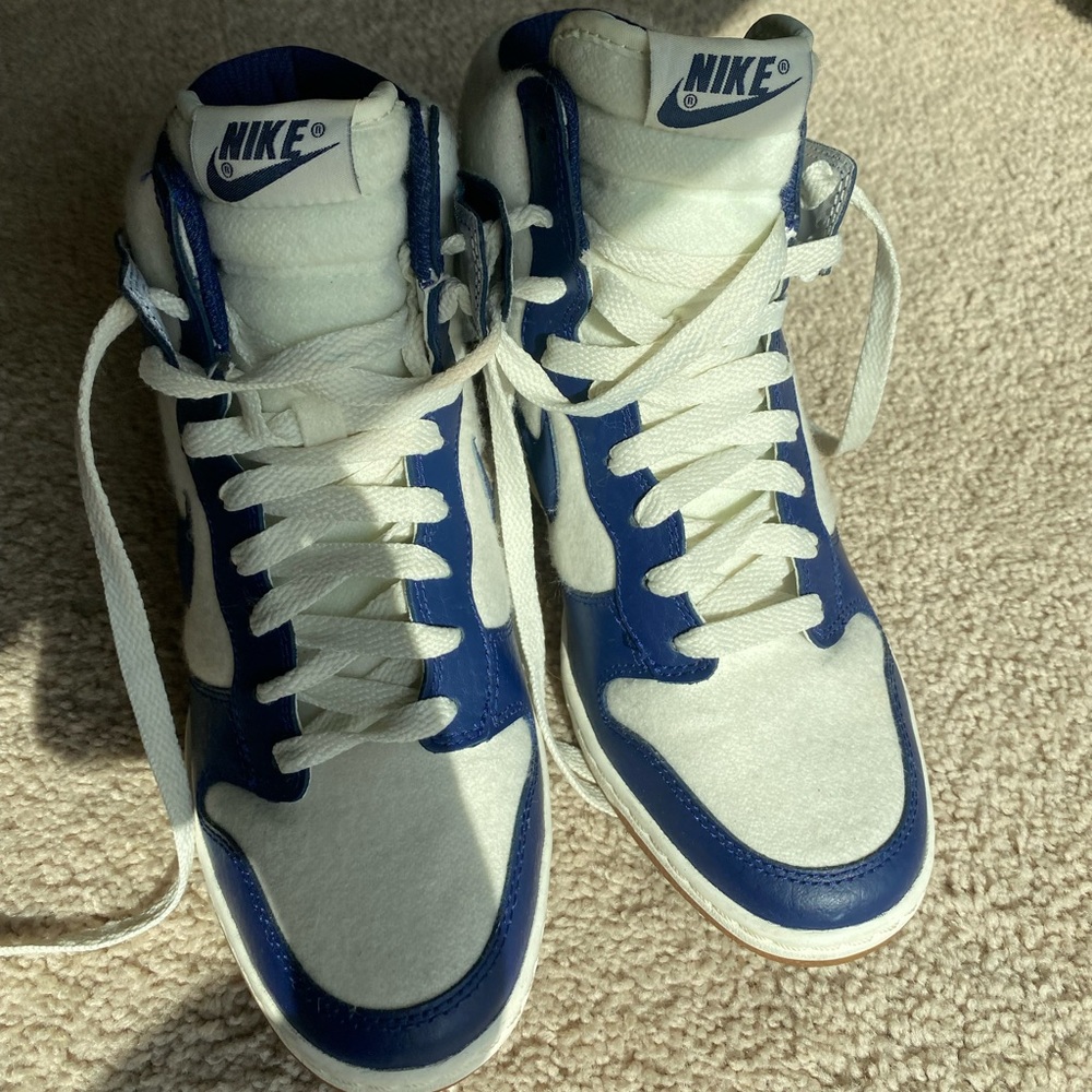 Nike wedge sneakers